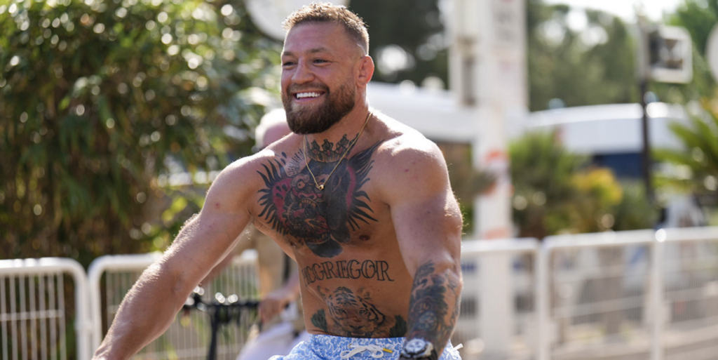 фильм Дом у дороги